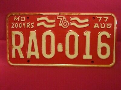 License Plate Car Tag 1976 1977 Missouri 200 Yrs Rao 016 [y13b