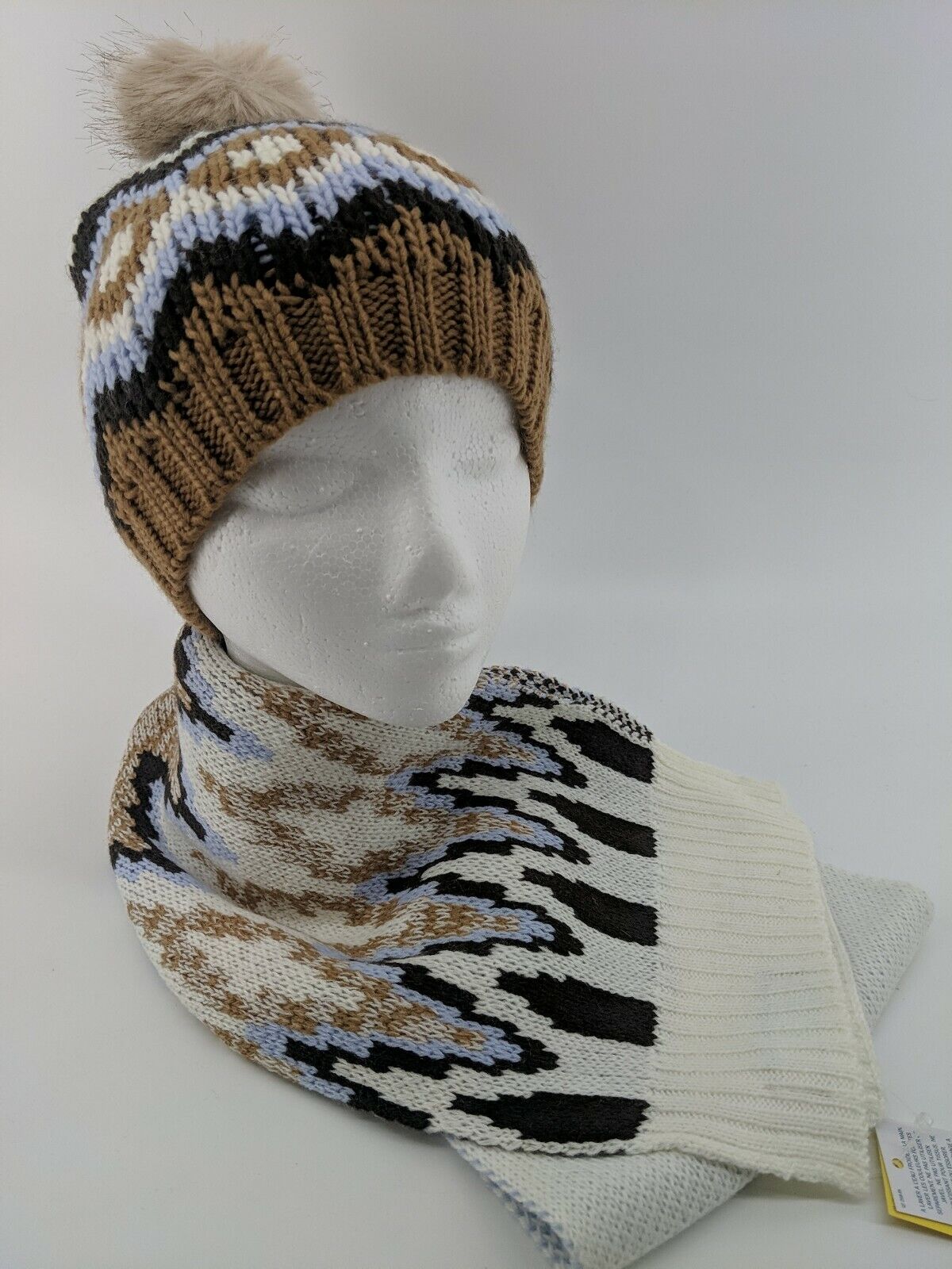 Nwt Lands End Boys Knit Scarf And Bobble Hat Set Xs/s Vicuna Heat Fair Isle