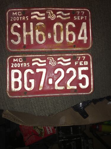 2 Vintage 1976 1977  Missouri Mo License Plates Bicentennial. Man Cave
