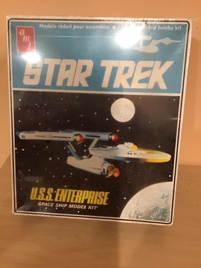 Star Trek Uss Enterprise Amt/ertl 1983 Model Kit Unopened
