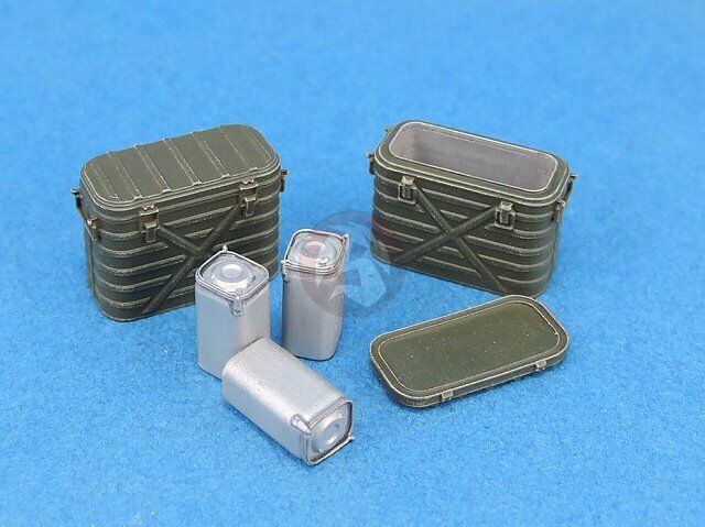 Legend 1/35 Us Mermite Food Container Set (8 Closed, 2 Open & 6 Inserts) Lf1403